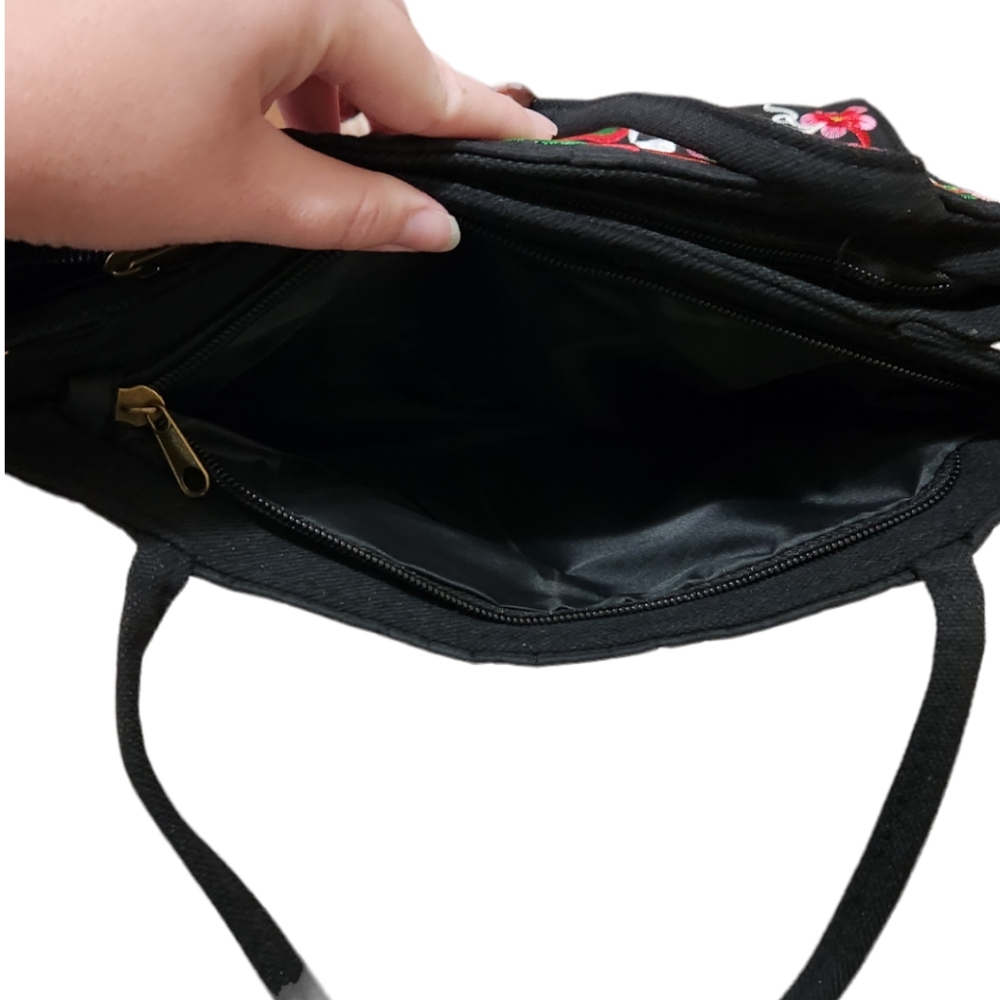 Embroidered Peony Canvas Shoulder Bag - Picture 11 of 12